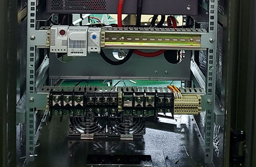 系統柜在低溫高海拔恒溫該怎樣選型？